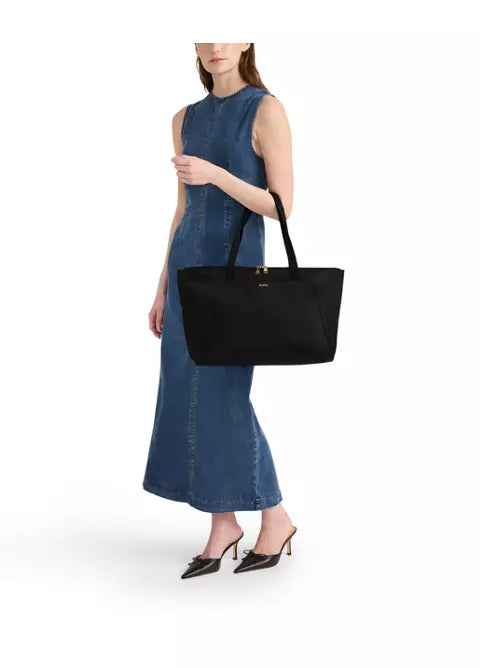 Voyageur Just In Case Medium Tote