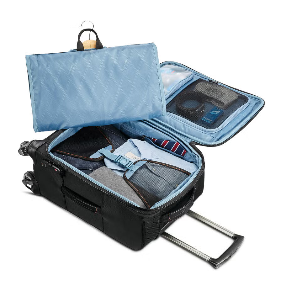 Samsonite Pro Travel 22" Carry On Exp Spinner - Black