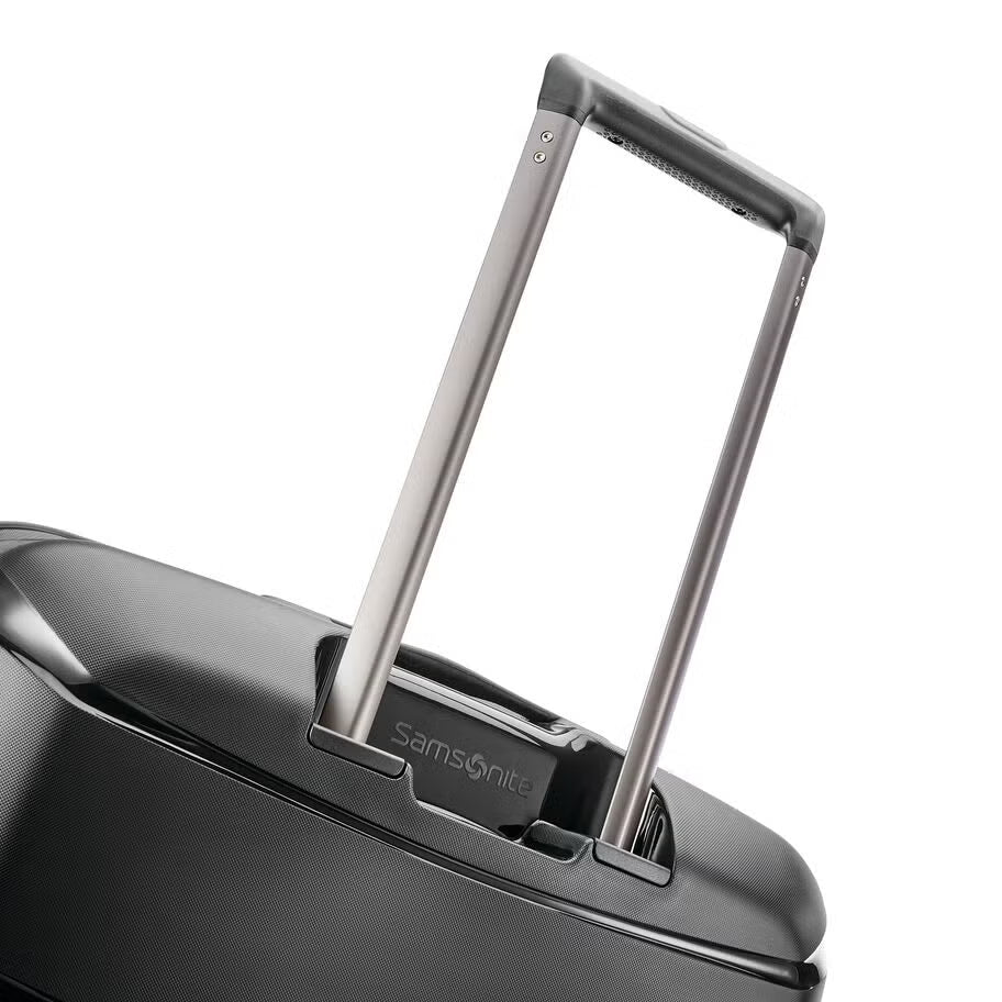 Samsonite Outline Pro 20" Carry-On Spinner