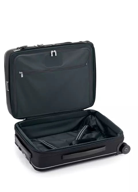 Arrivé Large Dual Access Expandable Carry On (Continental) - Black