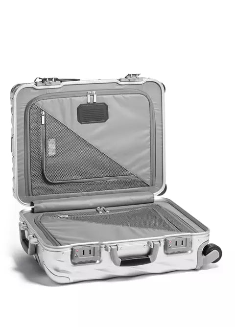 19 Degree Aluminum Continental Carry-On
