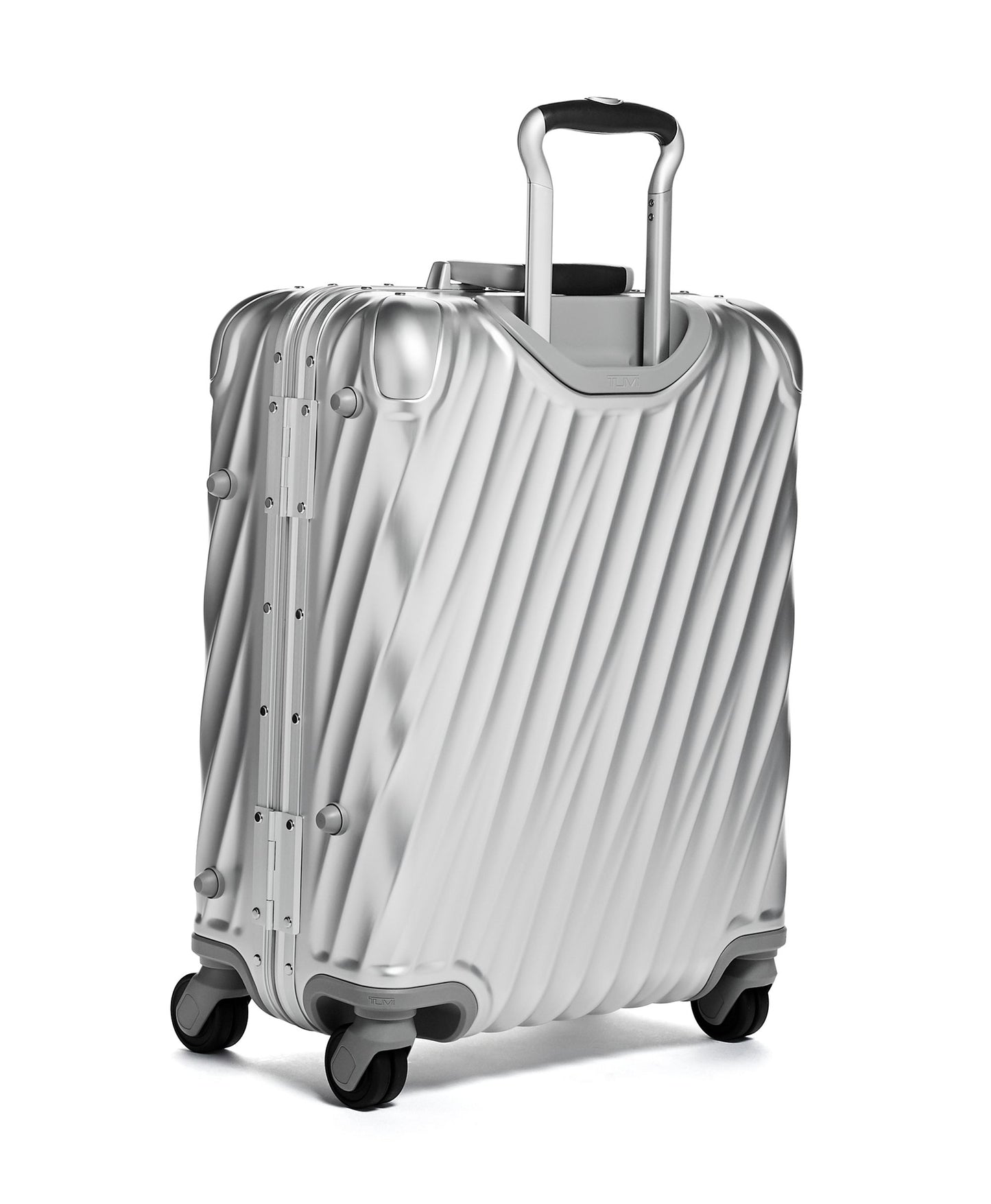19 Degree Aluminum Continental Carry-On
